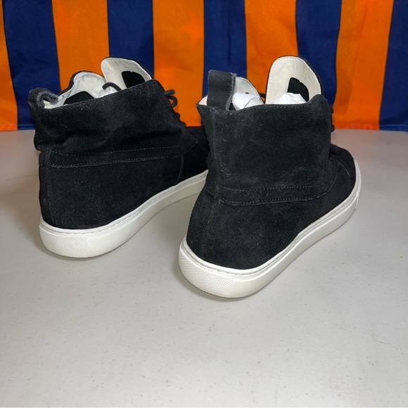 Kenneth Cole Women Size 7.5 Kismet Black Leather Lace Up Chukka Ankle Boot Shoes - Picture 4 of 9